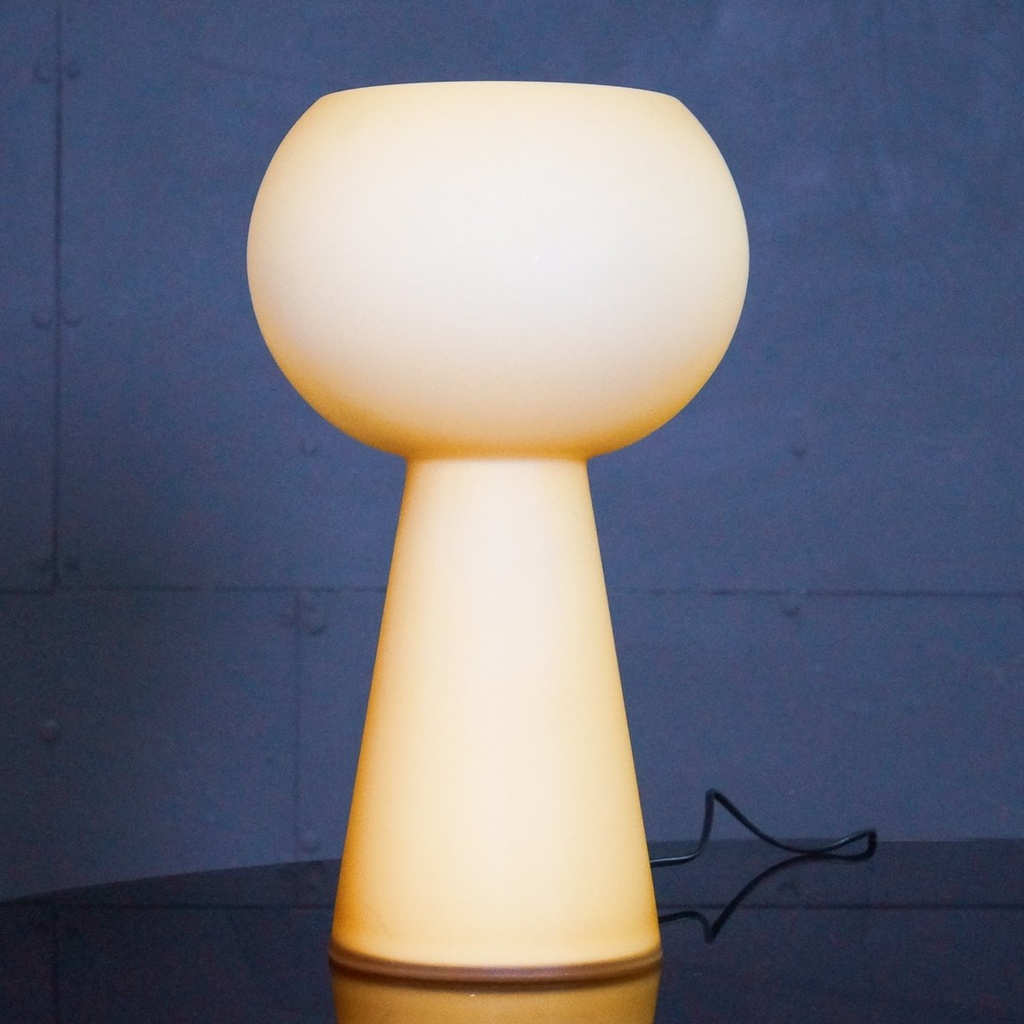 Oscar Table Lamp
